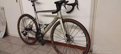 BMC SLR01 team machine tg 54