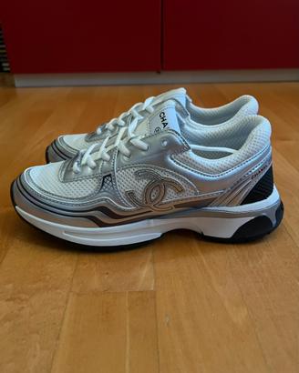 Chanel Runner Argento e Grigio Taglia 41