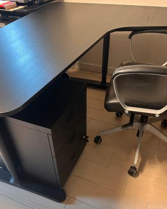 Set Ufficio Bekant angolare + cassettiera