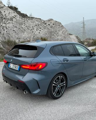 BMW 118d 2022