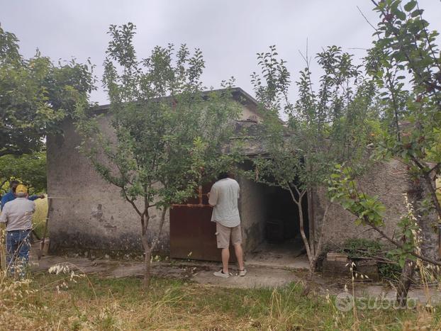 Terreno con rudere edificabile