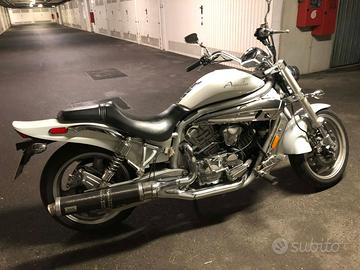 Hyosung aquila Gv650