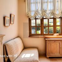 Appartamento Elegante con Camino e Giardino