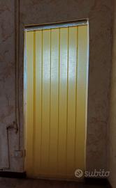 Tenda a pannello con binario scorrevole