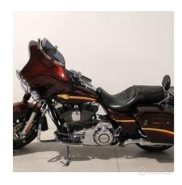 Harley Davidson Street Glide CVO