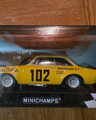 alfa romeo gtam minichamps  1:18