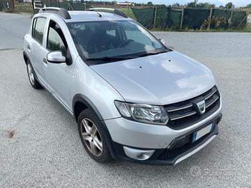 DACIA SANDERO - 0.9 TCE TURBO GPL
