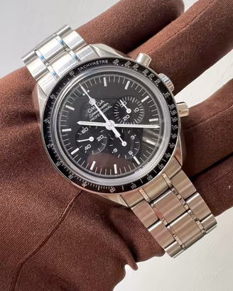 Omega Speedmaster Moonwatch