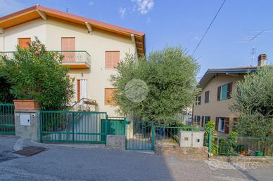 3 LOCALI A TOSCOLANO-MADERNO