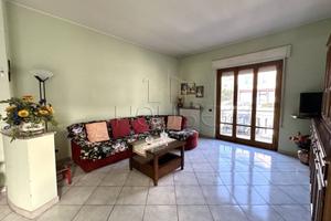 Appartamento di 95 m² con 4 locali e box auto a Ci