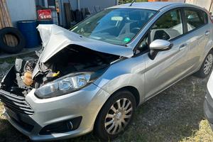 Ford Fiesta  -INCIDENTATA-