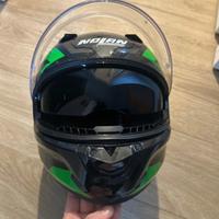Casco nolan verde e nero