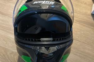 Casco nolan verde e nero