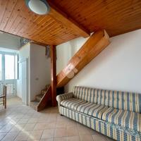 2 LOCALI A BARANO D'ISCHIA