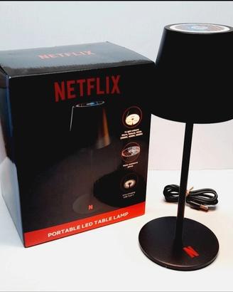 Lampada LED Netflix Stranger Things 