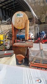 SEGA DA LEGNA PER TRATTORE