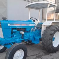 Trattore Ford 5000
