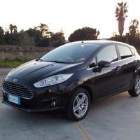 FORD Fiesta 1.5 TDCi 75CV 5 porte Titanium