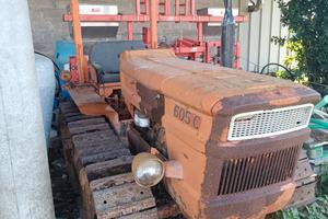 Fiat 605 C trattore a cingoli
