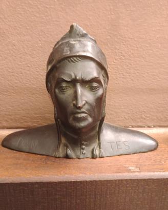 busto in bronzo di Dante Alighieri