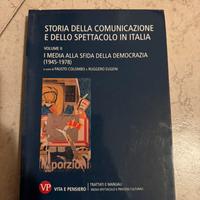 Libro di testo universitario