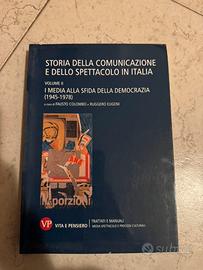 Libro di testo universitario