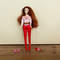 Bambola cavallerizza tipo Barbie con cavallo