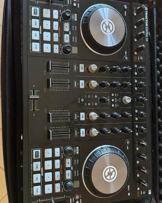 Traktor Kontrol S4