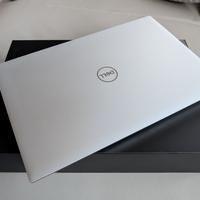 Dell XPS 17 9700 i7 32GB 2TB