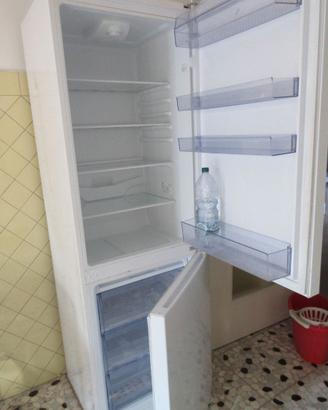 Frigorifero Beko rcsa330k20w