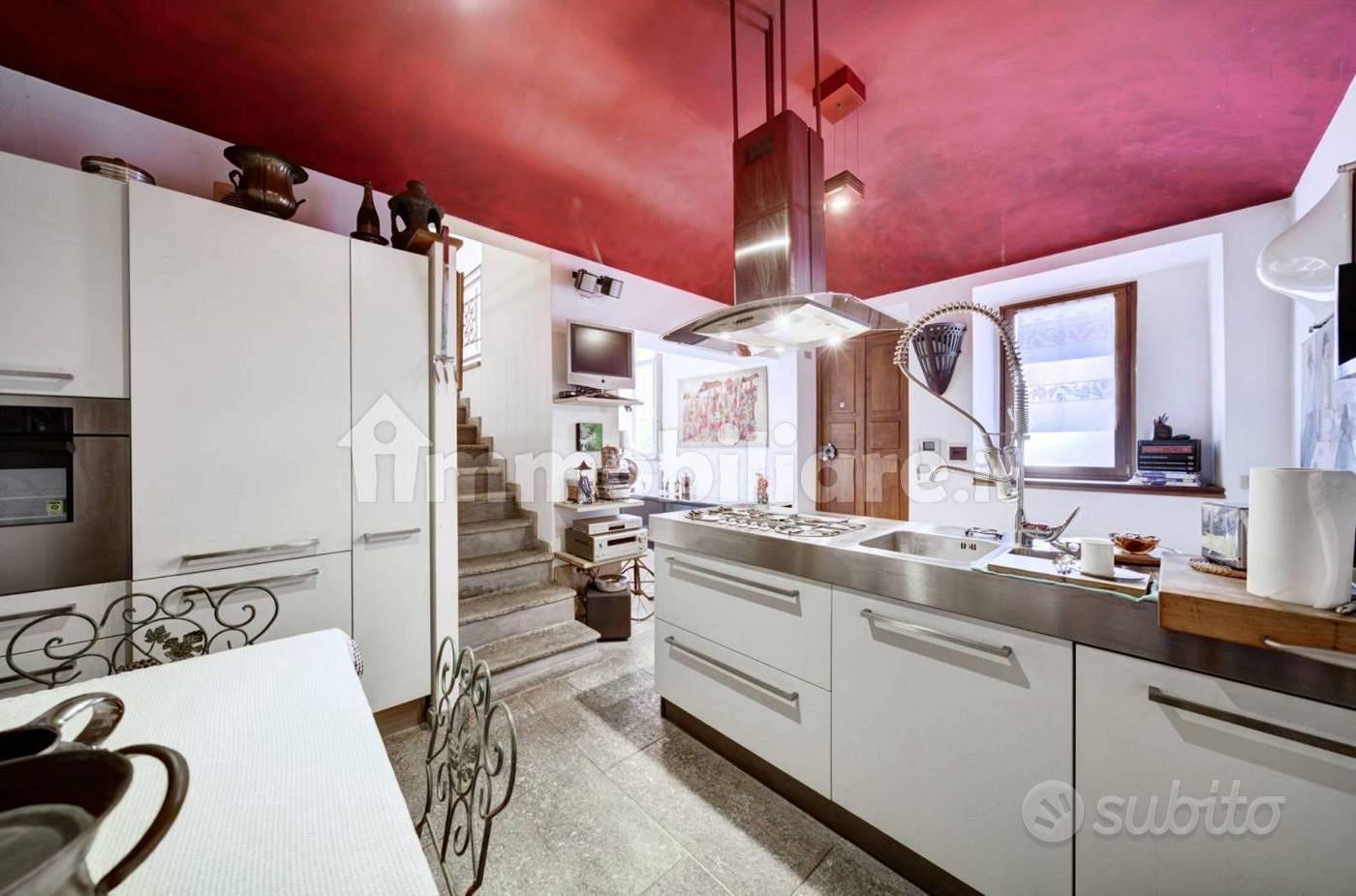 Apartment in Torino, Borgata Tesso, Circoscrizione 5 - Altro