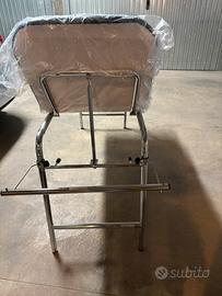 Lettino da visita medica