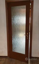 12 Porte da interno in legno con vetro satinato