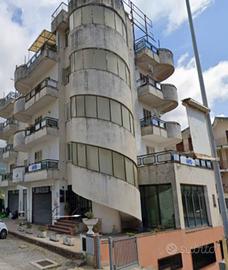 Immobile in asta di 104 m² a Lamezia Terme