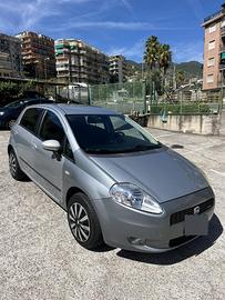 Fiat Grande Punto Grigia