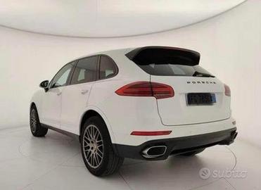 Porsche Cayenne 3.0  DIESEL  RICAMBI DISPONIBILI