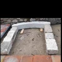 finestra con arco antica
