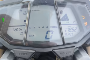 YAMAHA MT125 