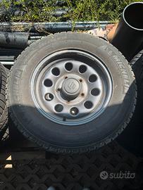 Kit 4 Cerchi e gomme Michelin Suzuki Jimny 2008