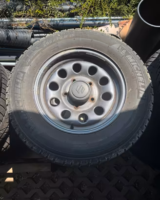 Kit 4 Cerchi e gomme Michelin Suzuki Jimny 2008