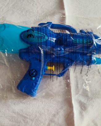 Pistola giocattolo ad acqua 