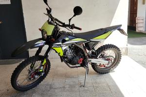 FANTIC  125