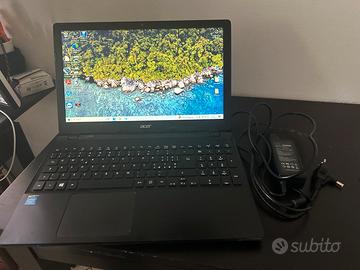 Laptop ACER ASPIRE E5-571G, CORE i3, 4gb di ram