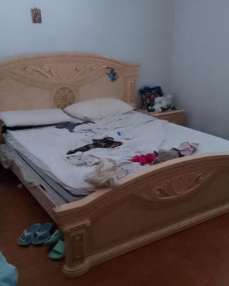 Struttura letto + specchio + 2 comodini