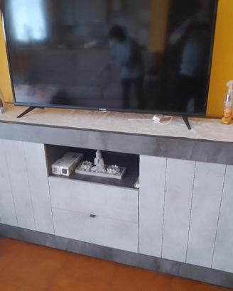 divano ad angolo  100€