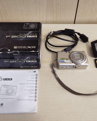 Fuji Finepix F 200