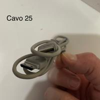 Cavo caricabatteria spinotti di vario genere