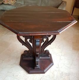 Tavolo ottagonale antico in legno massello