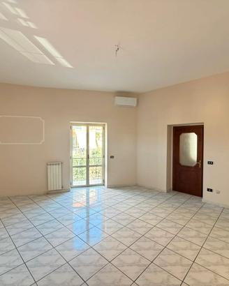 Appartamento 110 mq con posto auto-san prisco