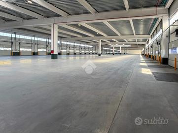 CAPANNONE A PIACENZA